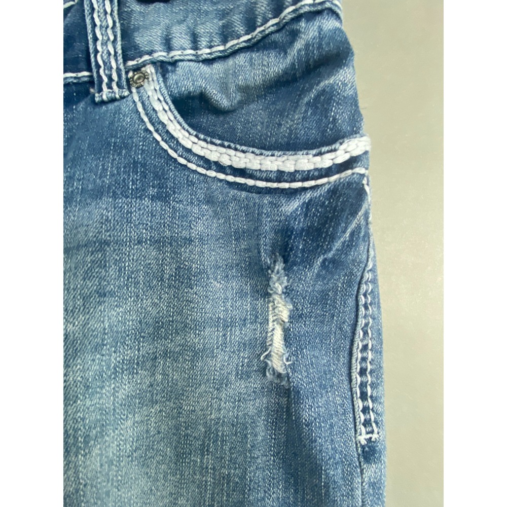 Maurices Womens Denim Shorts Size 13/14 Distressed Contrast‎ Stitch Medium Wash - Picture 5 of 11
